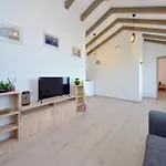 Brankovi Dvori By Interhome * Prigradica