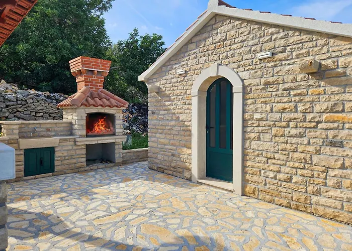 Brankovi Dvori By Interhome *