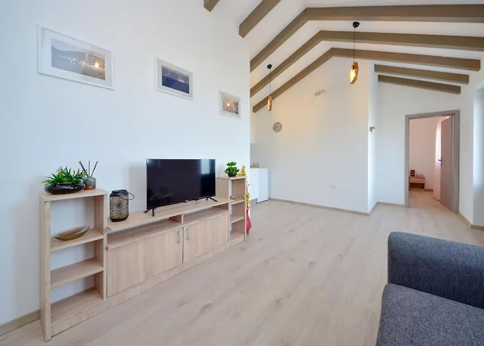 Brankovi Dvori By Interhome * 프리그라디차