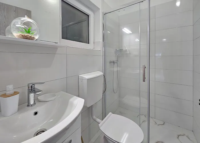 Brankovi Dvori By Interhome 펜션