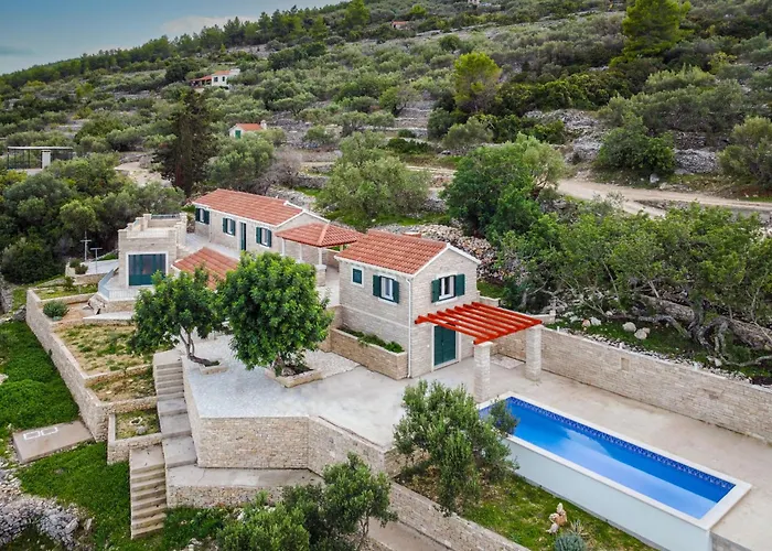 Brankovi Dvori By Interhome