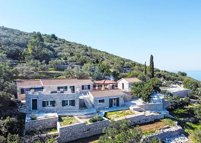 Brankovi Dvori By Interhome 펜션 *