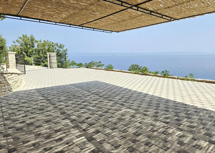 Brankovi Dvori By Interhome 펜션